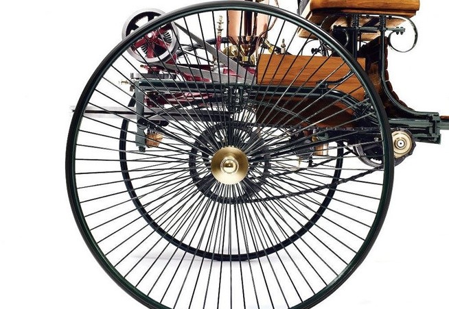 Bánh xe của Benz Patent Motorwagen.