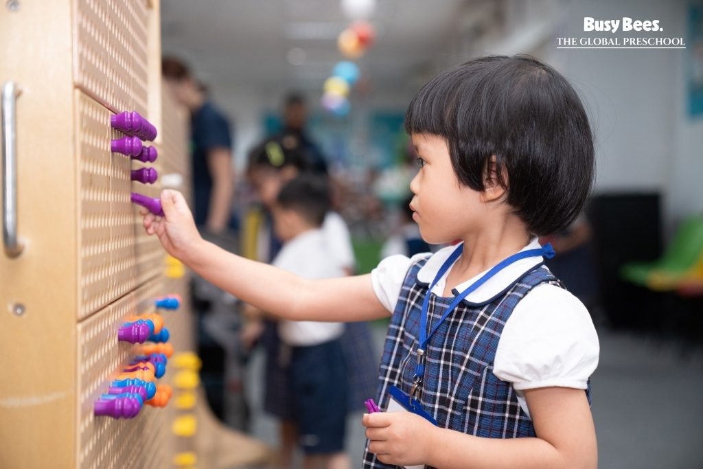 Môi trường học tập trong lớp cần được thiết kế sinh động